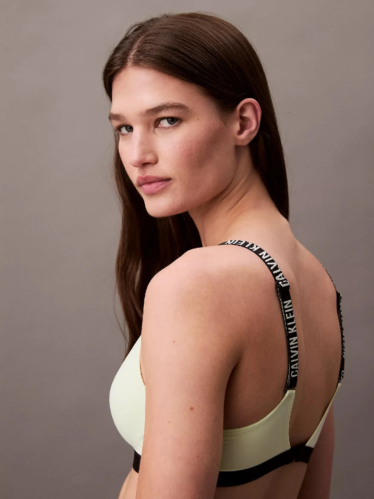 Lime Cream براليت بتبطين خفيف - إنتنس باور مايكرو