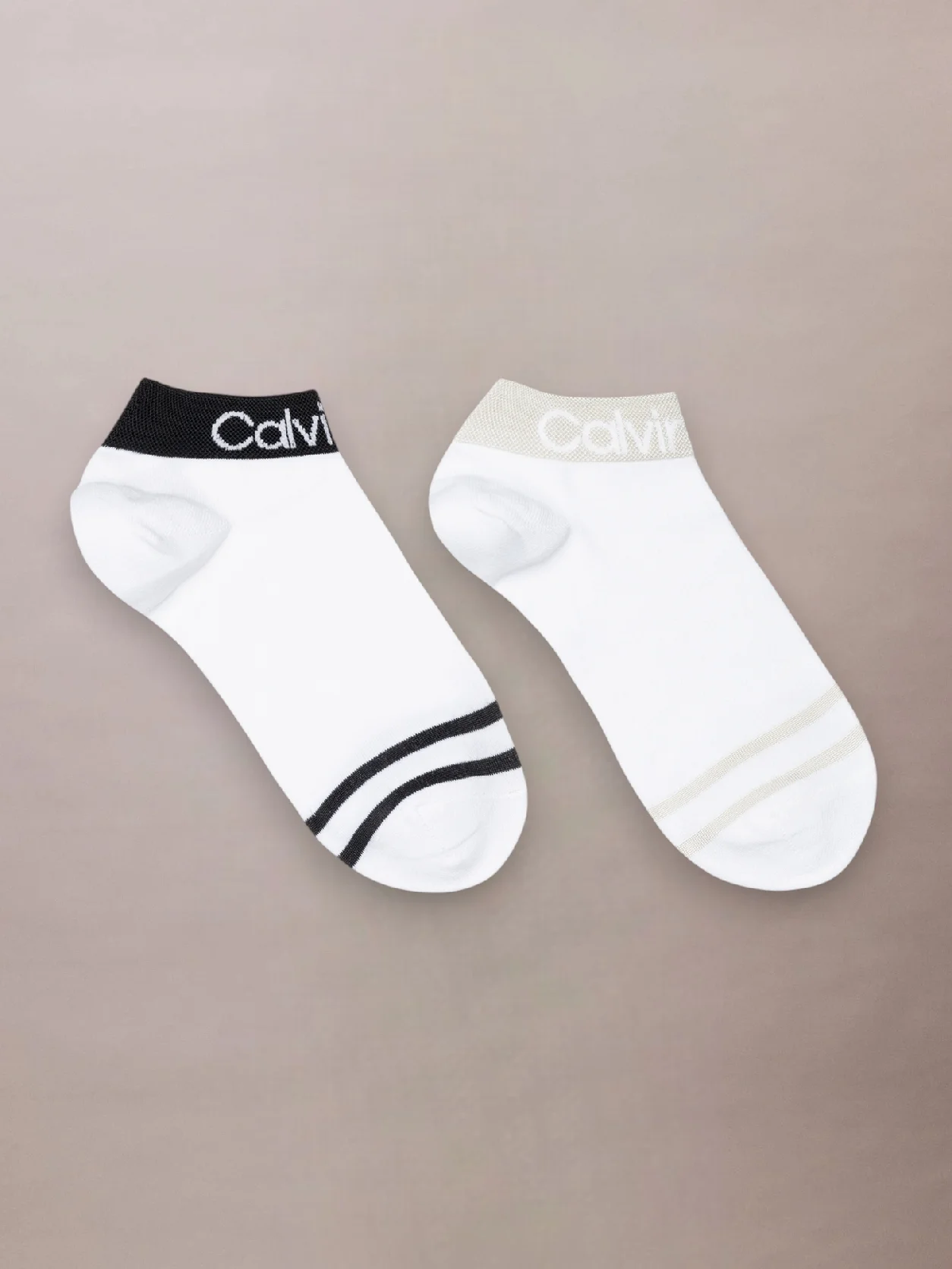 White طقم 2 زوج جوارب قصيرة