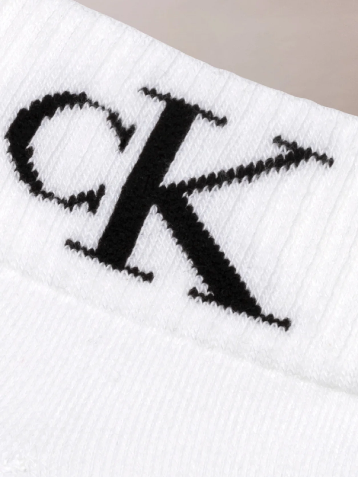 White طقم 2 زوج جوارب قصيرة