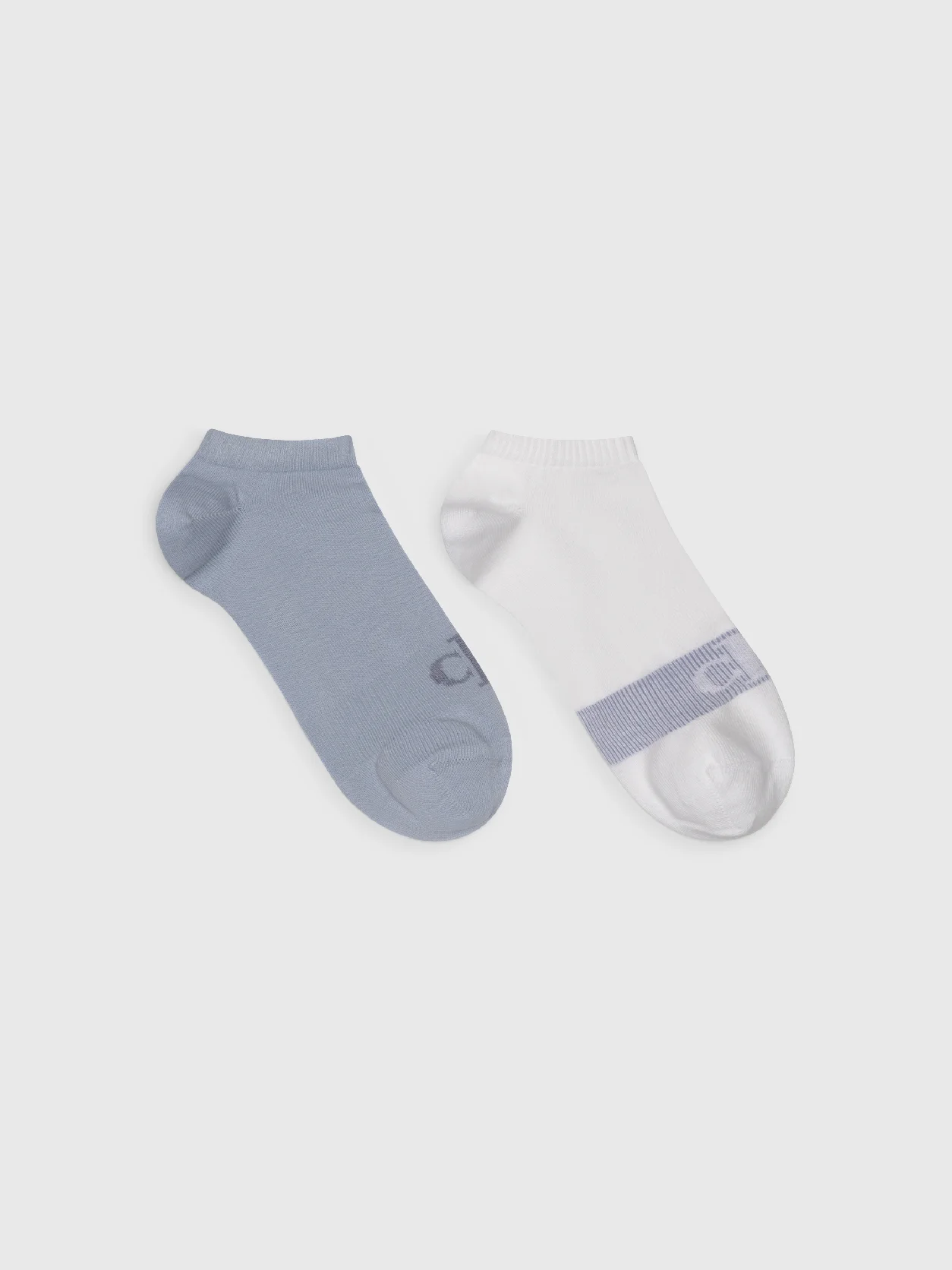 WHITE/BLUE Sneaker Socks - Auto-Linked Toe Seam 2 Pack