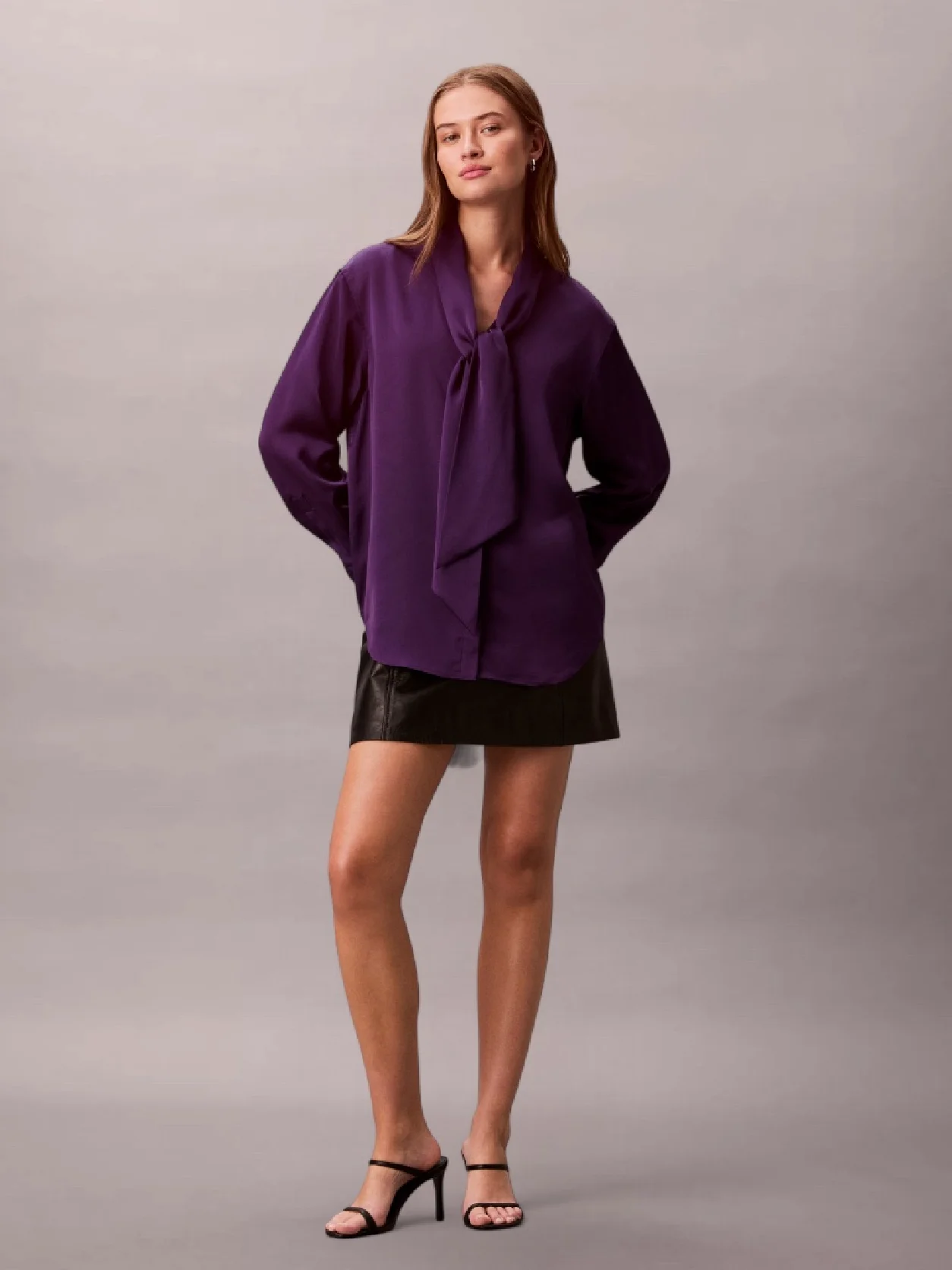 Acai قميص ساتان