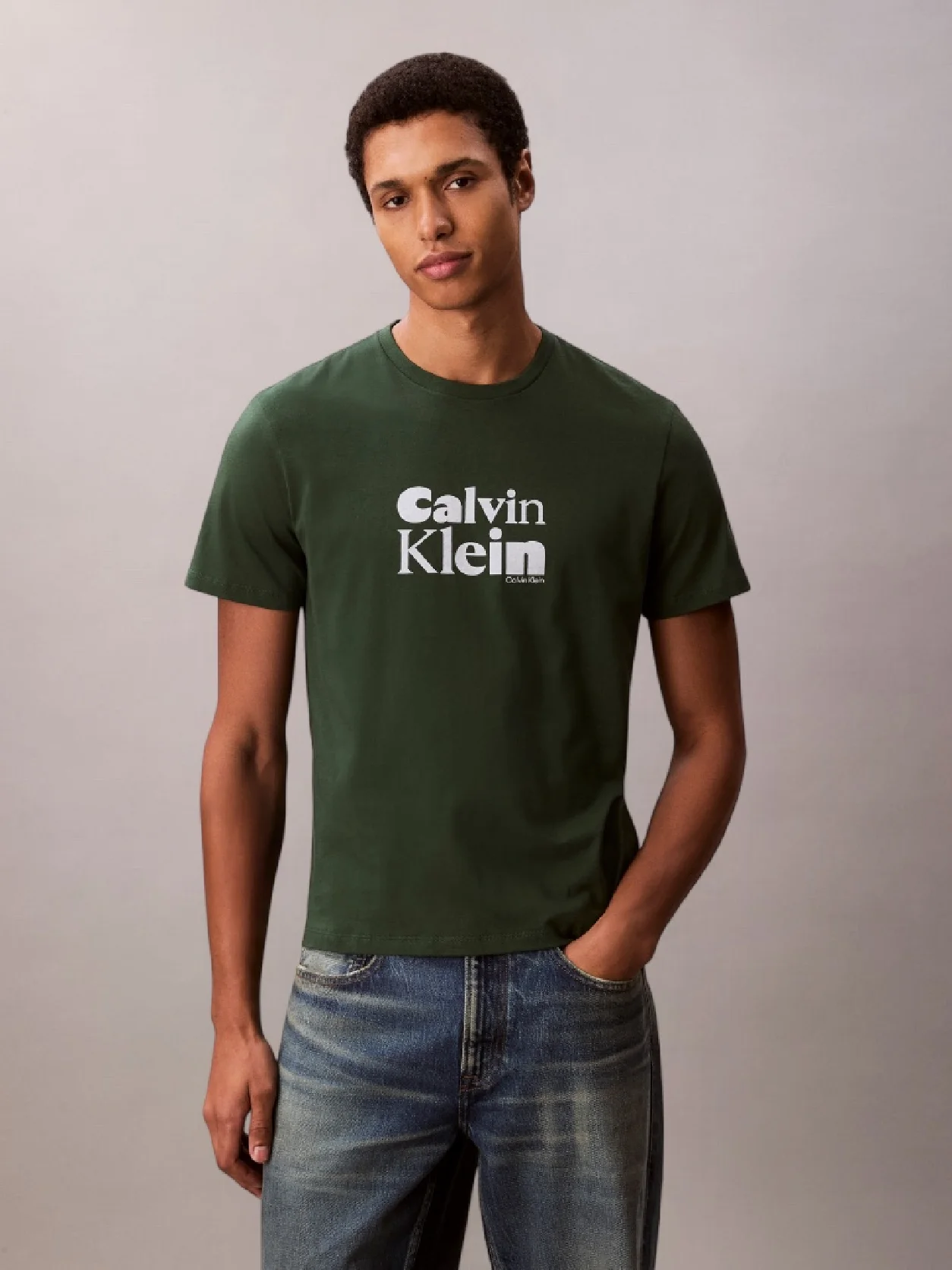 Sycamore تيشيرت قطني بشعار