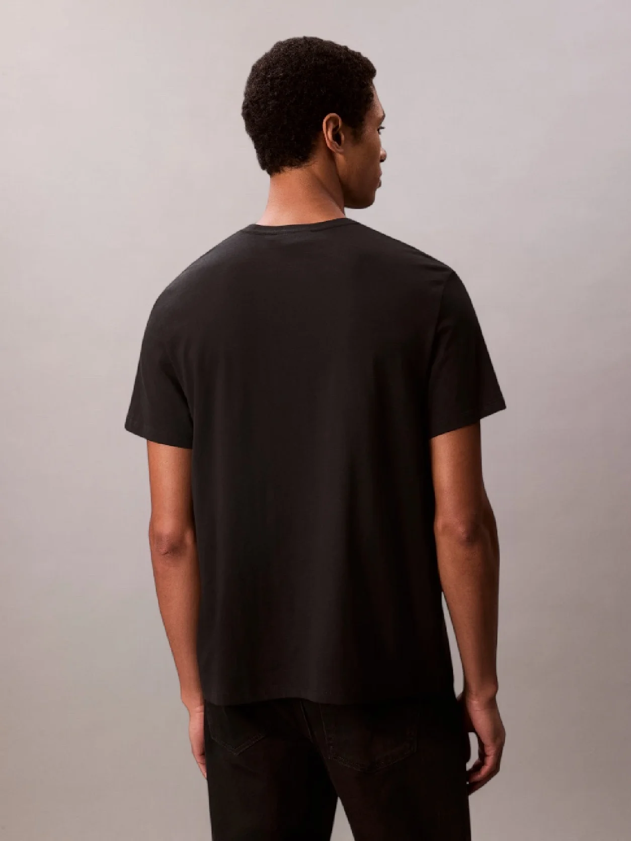 Black تيشيرت بشعار