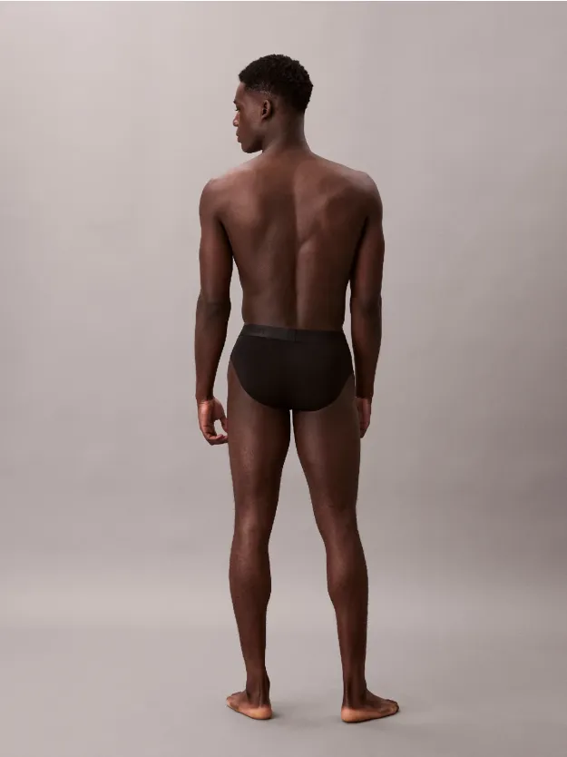 Black/Turbulence/Casual Blue طقم سراويل داخلية من مجموعة CK Black مكون من 3 قطع