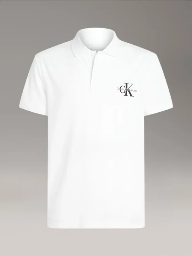  قميص بولو مزين بحروف كلفن كلاين