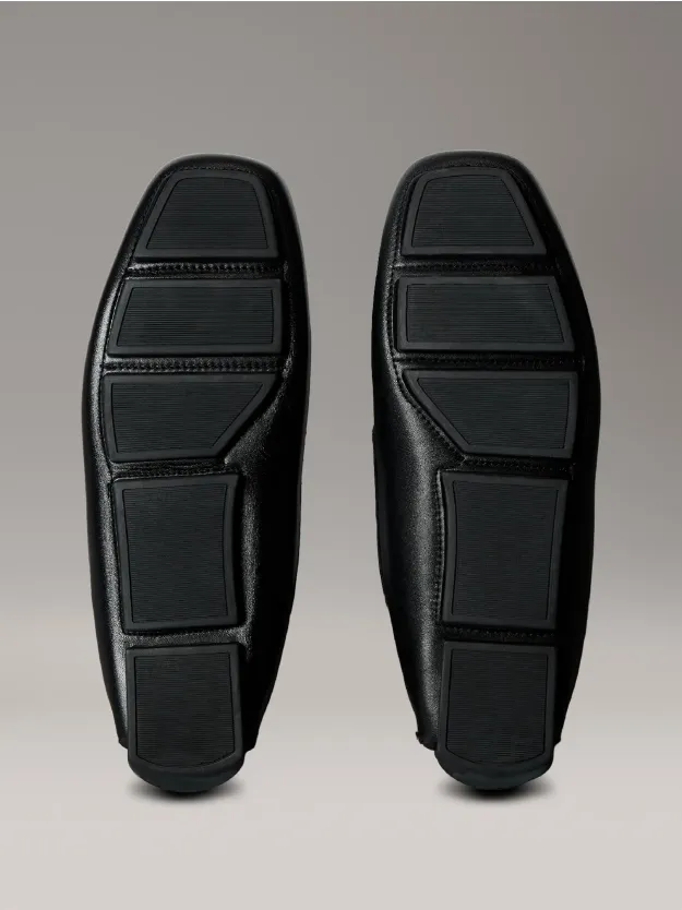 Triple Black حذاء قيادة