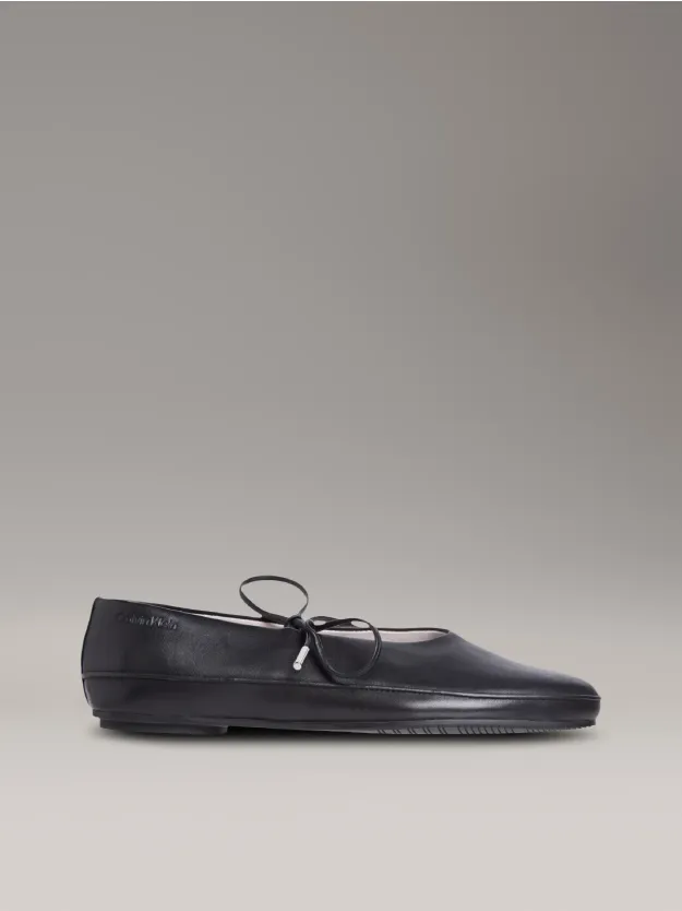 Ck Black حذاء باليرينا من الجلد بنمط ماري جين