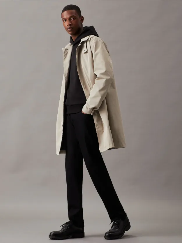 Ck Black هودي مزين بشعار كلفن كلاين صغير