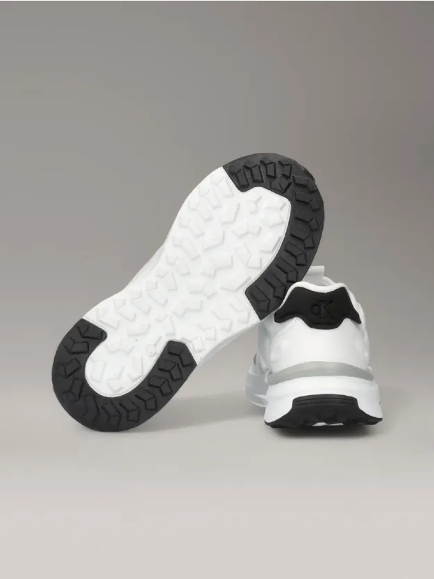 WHITE/BLACK Kids No-Tie Trainers