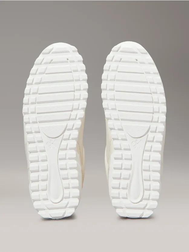 Creamy White/Bright White حذاء رياضي من الجلد بتصميم منخفض