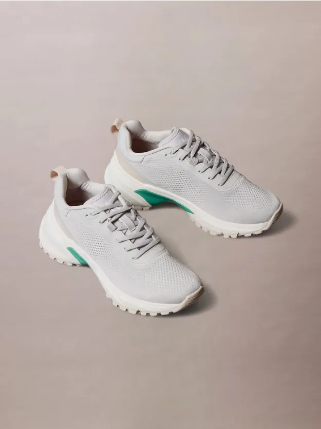 Oyster Mushroom/Formal Grey/Trooper حذاء رياضي من قماش شبكي