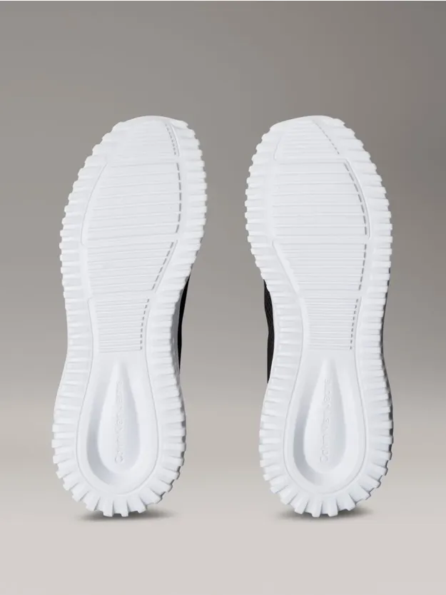 Black/Bright White حذاء رياضي خفيف الوزن للغاية من قماش شبكي جيد التهوية