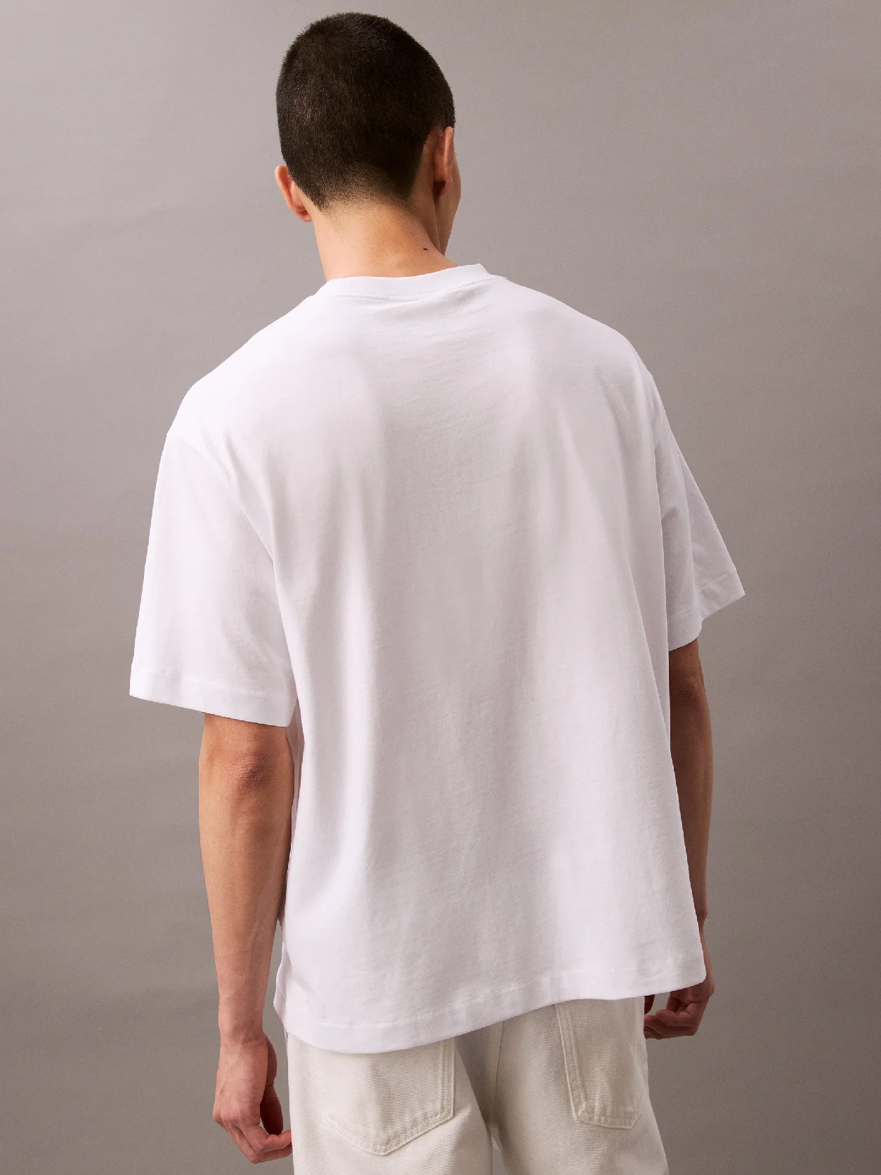 Brilliant White تيشرت بقصة مريحة