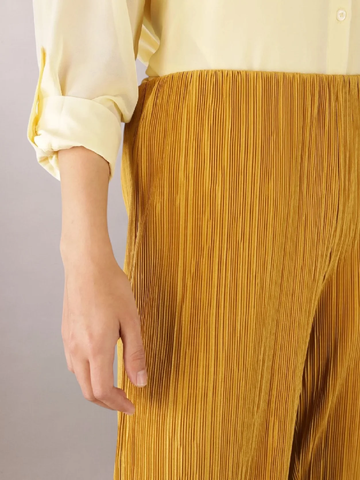 Gold Ice بنطال بنمط بليسيه سهل الارتداء