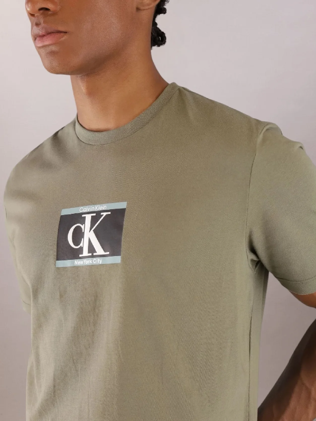 Dusty Olive تيشرت بأكمام قصيرة