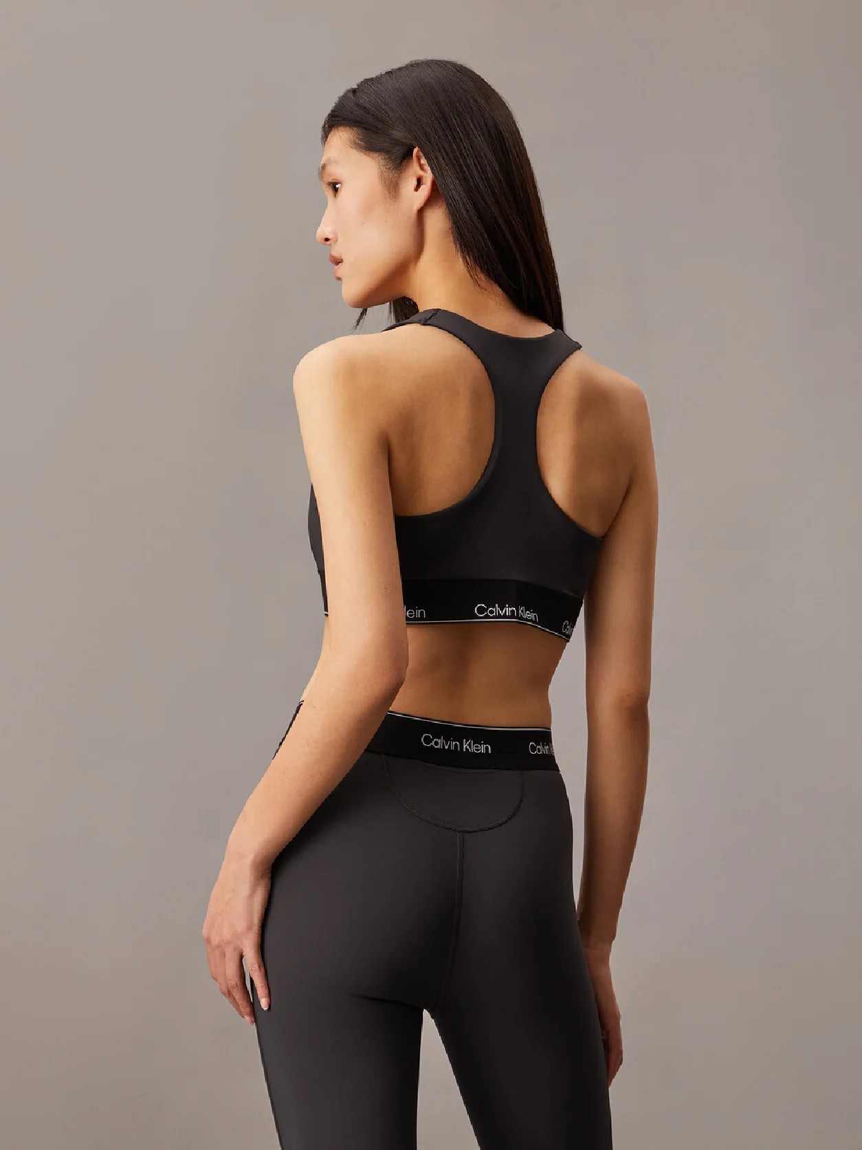 /Black بنطال رياضي ضيق من أعلى وواسع من أسفل