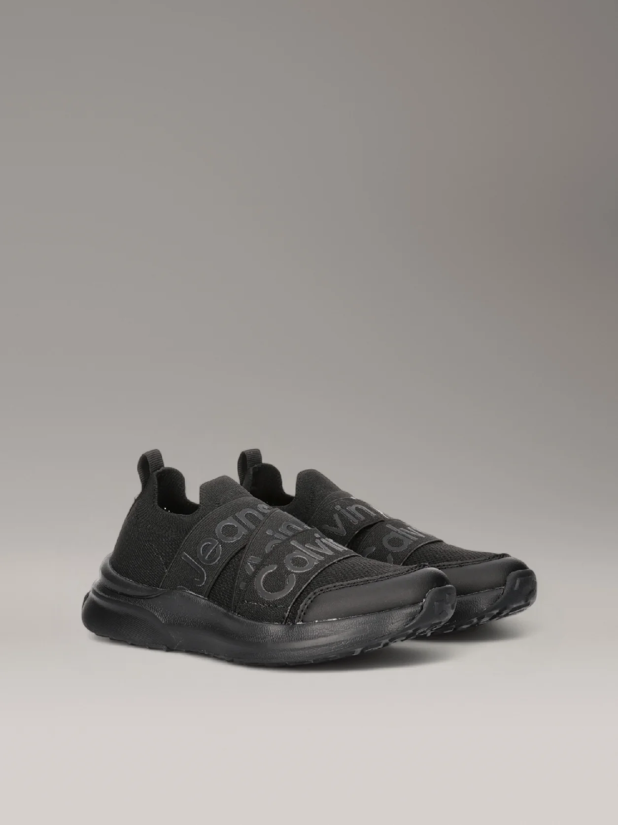  حذاء رياضي سهل الارتداء للأطفال