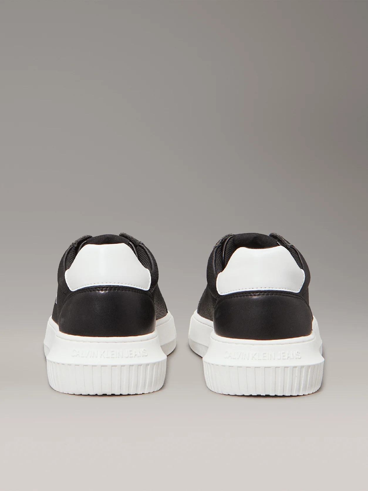 Black/Bright White Leather Trainers