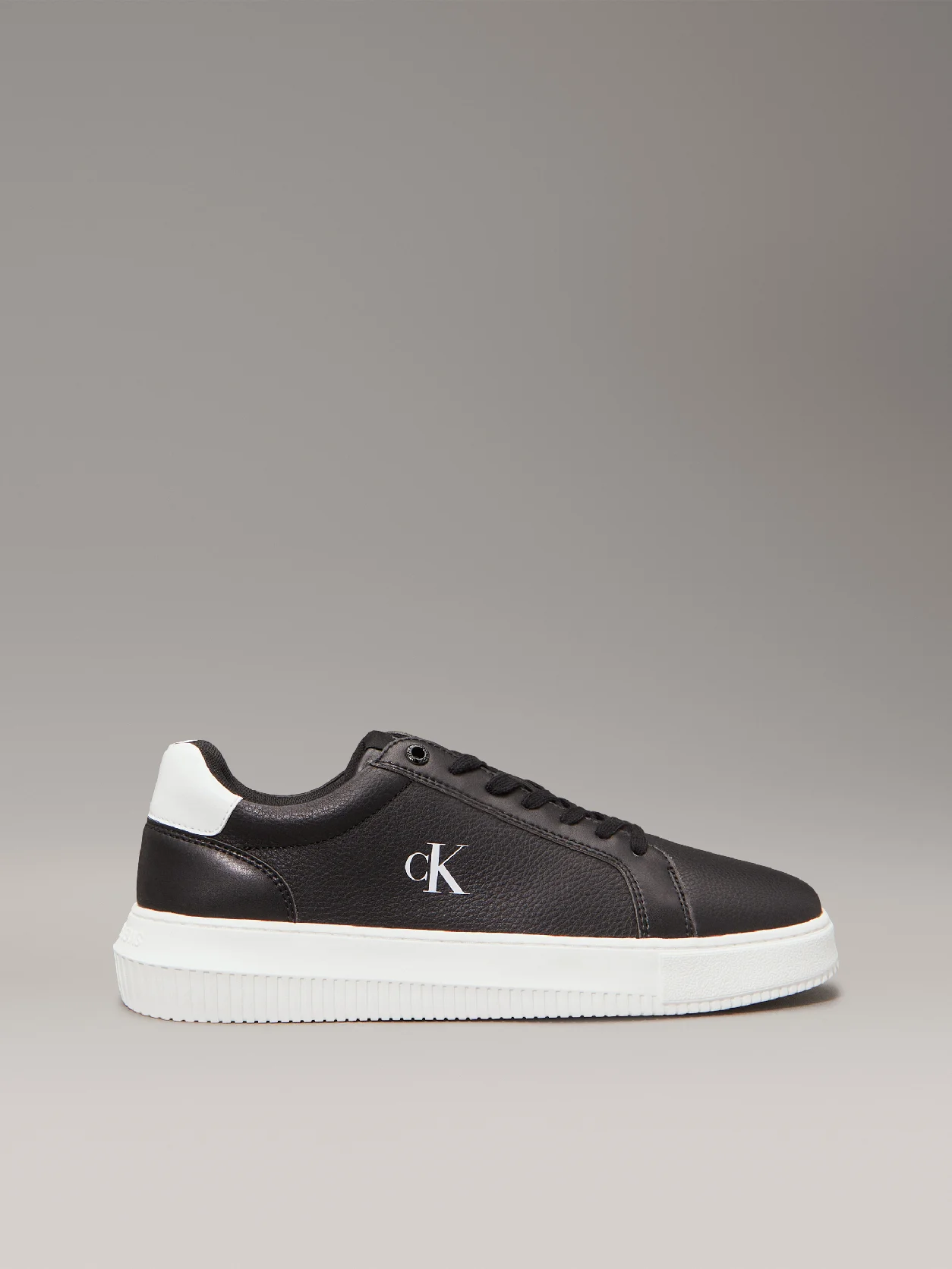 Black/Bright White Leather Trainers